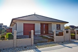 bungalov z boku