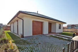 bungalov z uhla