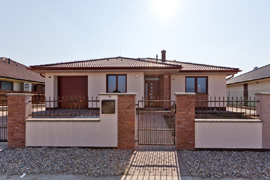 bungalov od predu